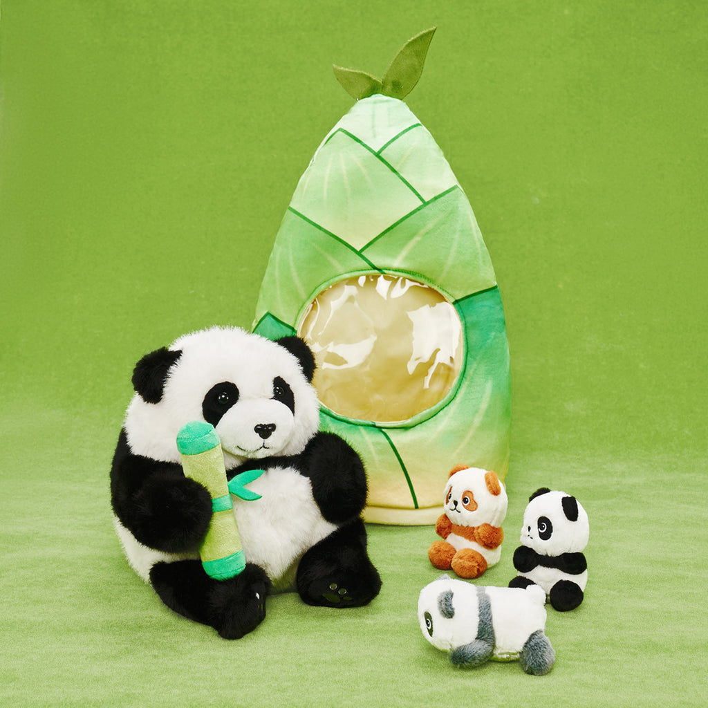 Panda Family with 3 Babies Plush Playset Animals Stuffed Gift Set for Toddler